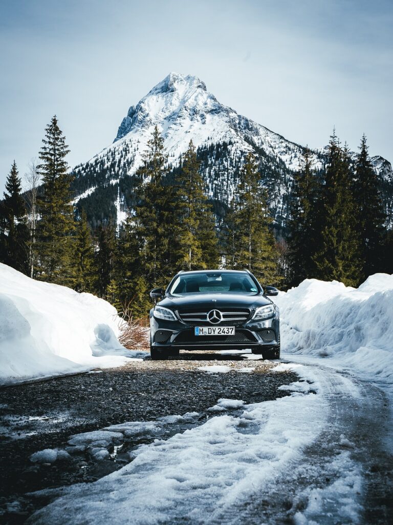 mercedes benz, austria, tyrol-4054580.jpg